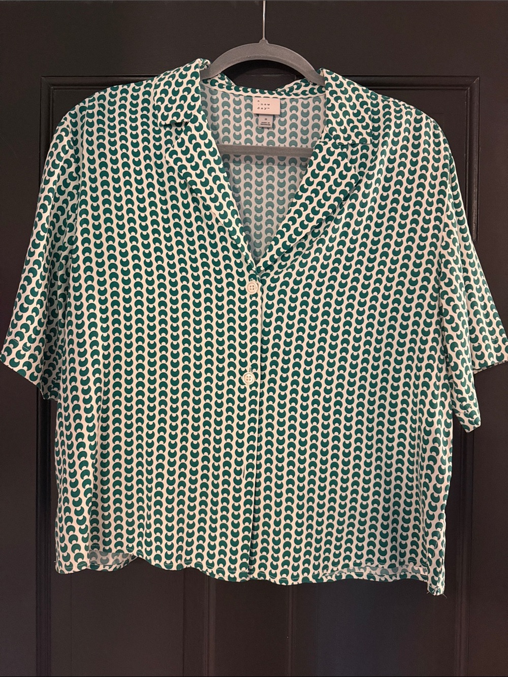 A New Day Green Cream Retro Geometric Print Button Down Shirt S
